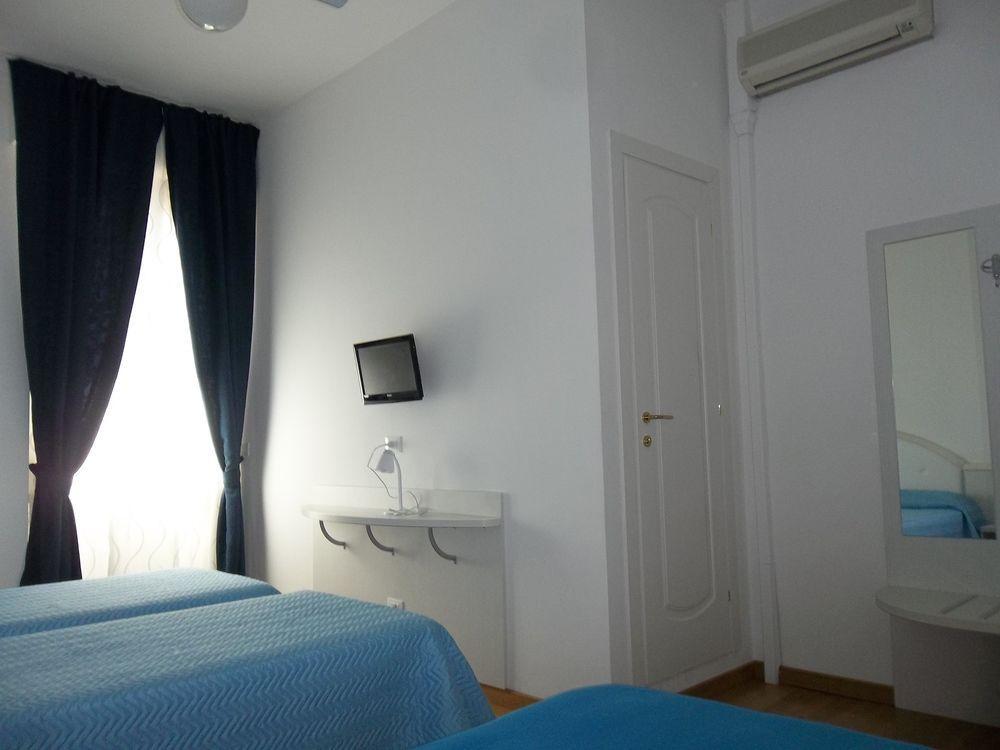 Hotel Amalfi Милан Экстерьер фото